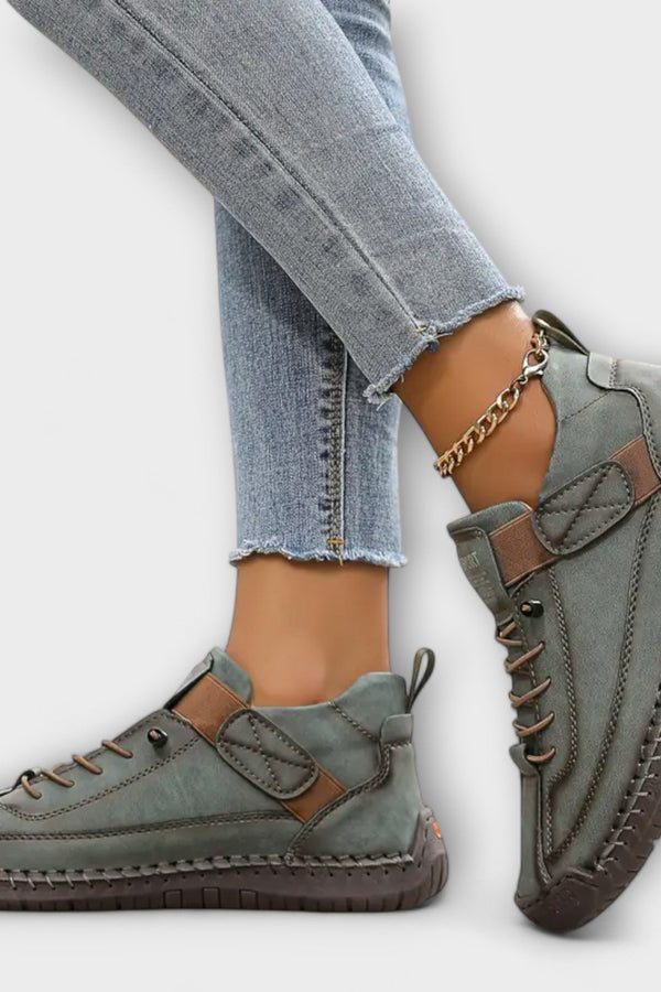 Zeitlose Chelsea-Sneaker